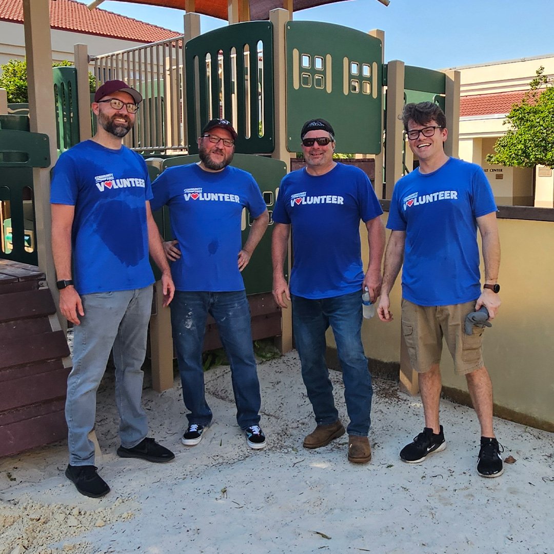 Our group of volunteers smiling. Our group of volunteers smiling.