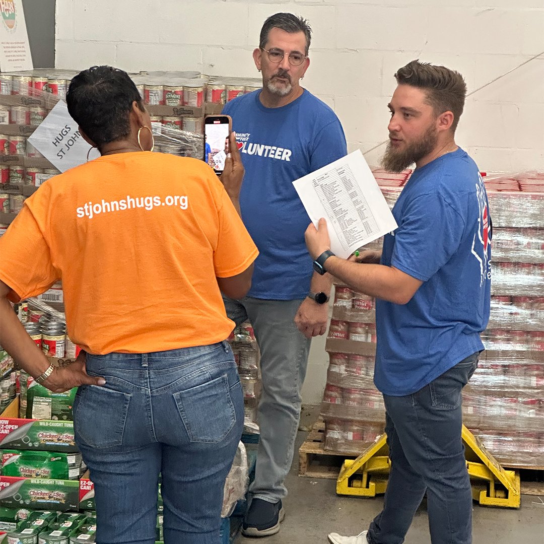 Volunteers working.